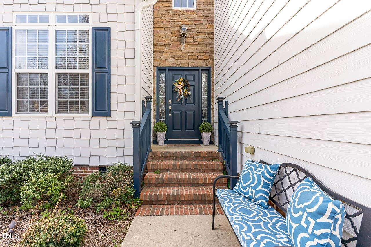 917 Widewaters Parkway