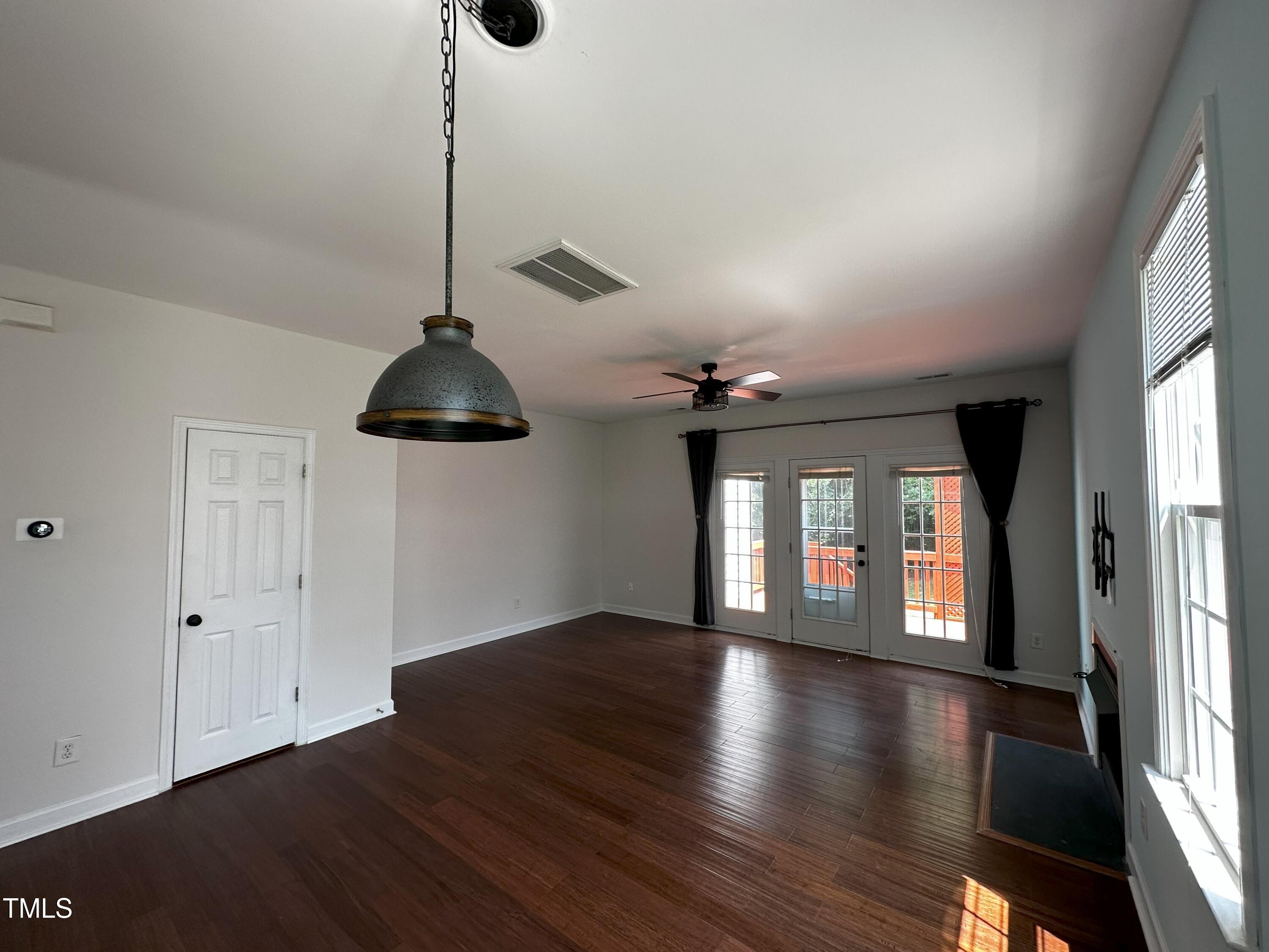 2271 Trailwood Valley Circle
