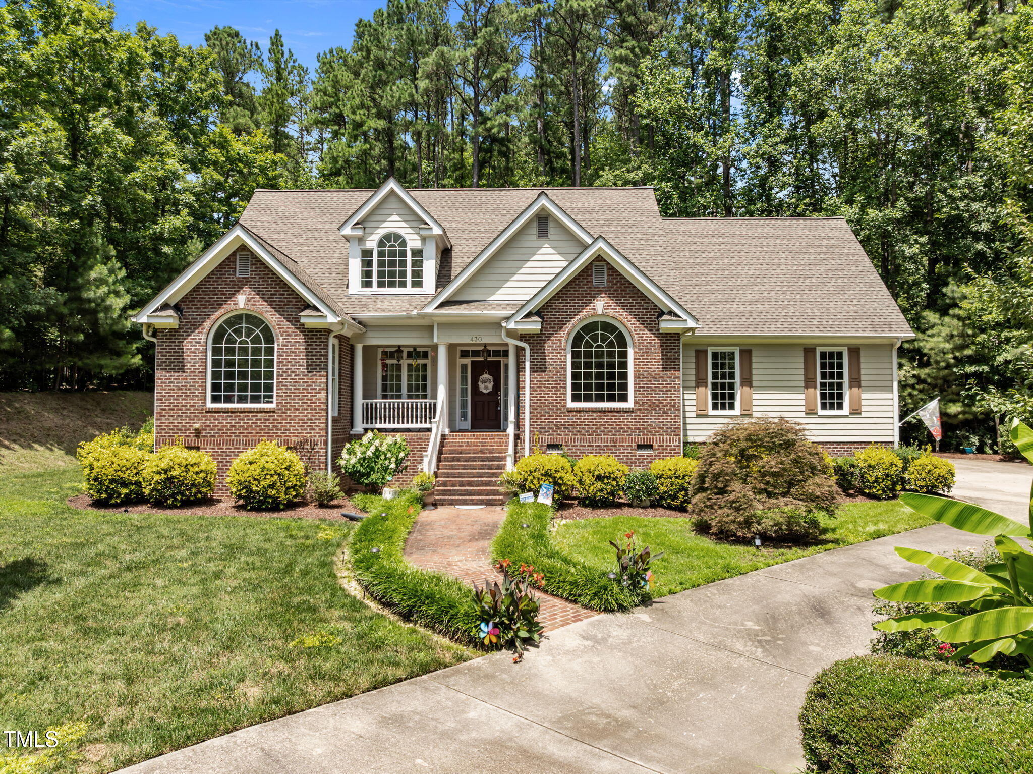 430 Beechwood Trail
