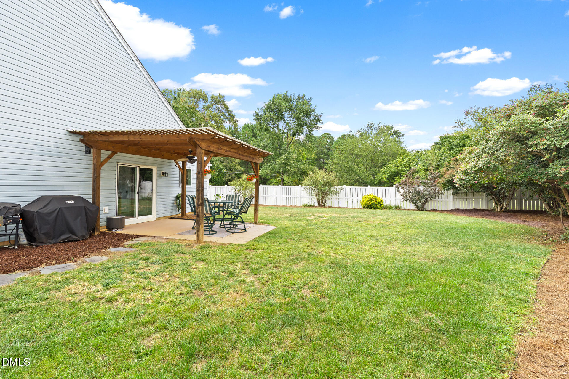 Raleigh, North Carolina 27613, United States, 3 Bedrooms Bedrooms, ,3 BathroomsBathrooms,Residential,Active,211529