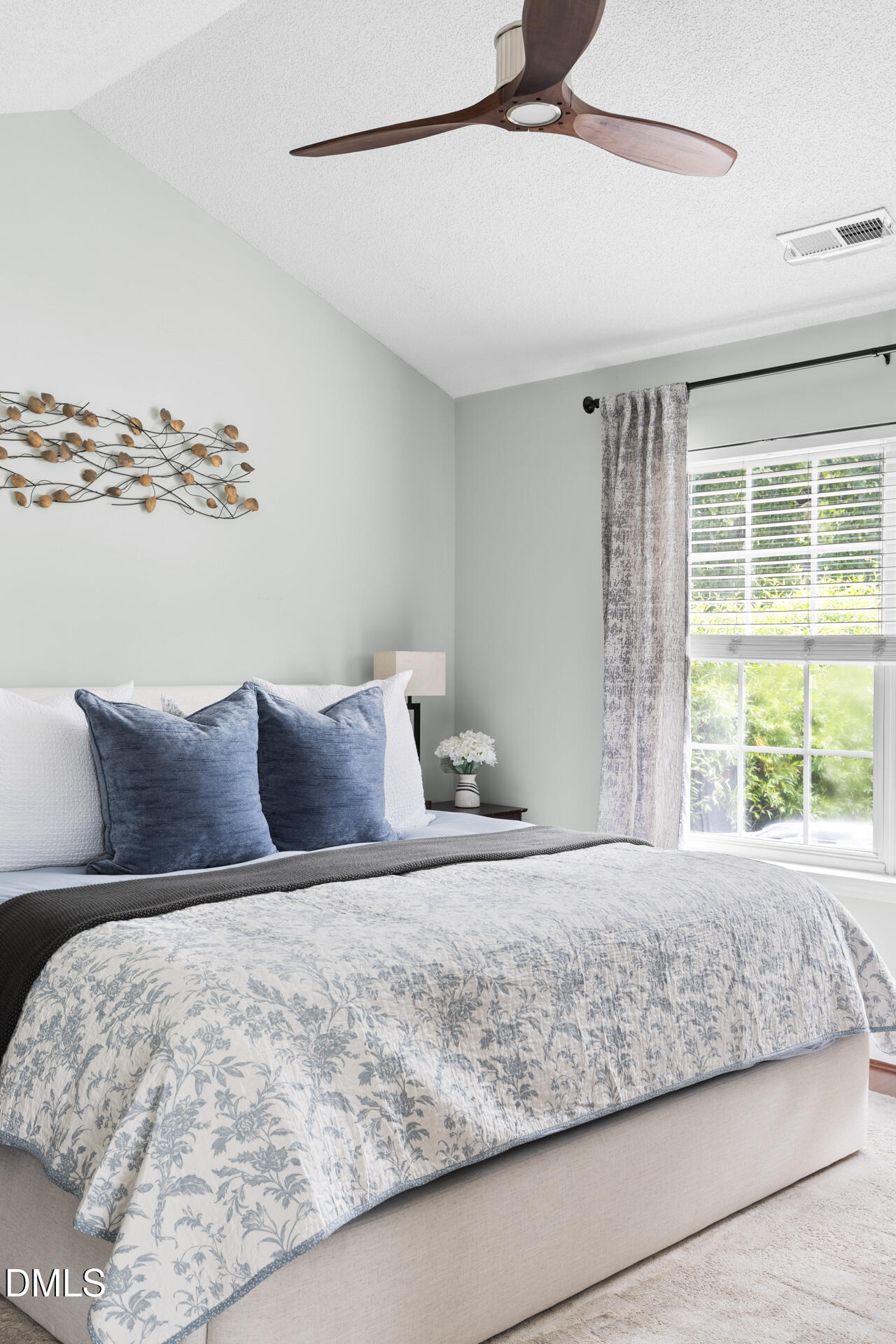 Raleigh, North Carolina 27613, United States, 3 Bedrooms Bedrooms, ,3 BathroomsBathrooms,Residential,Active,211529