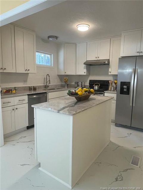 727 Ashburton Drive Fayetteville NC 28301