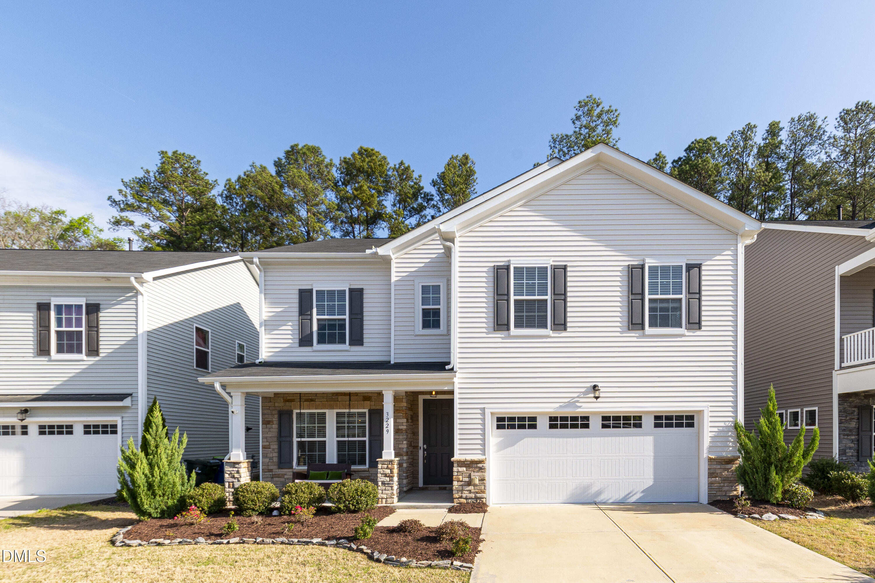 3229 Douglas Fir Road