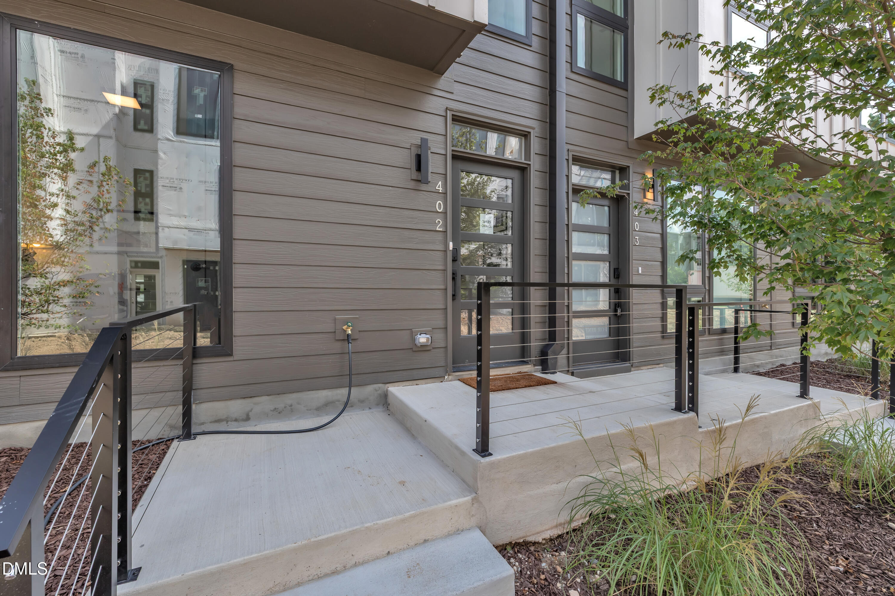 512 Gordon Street 303