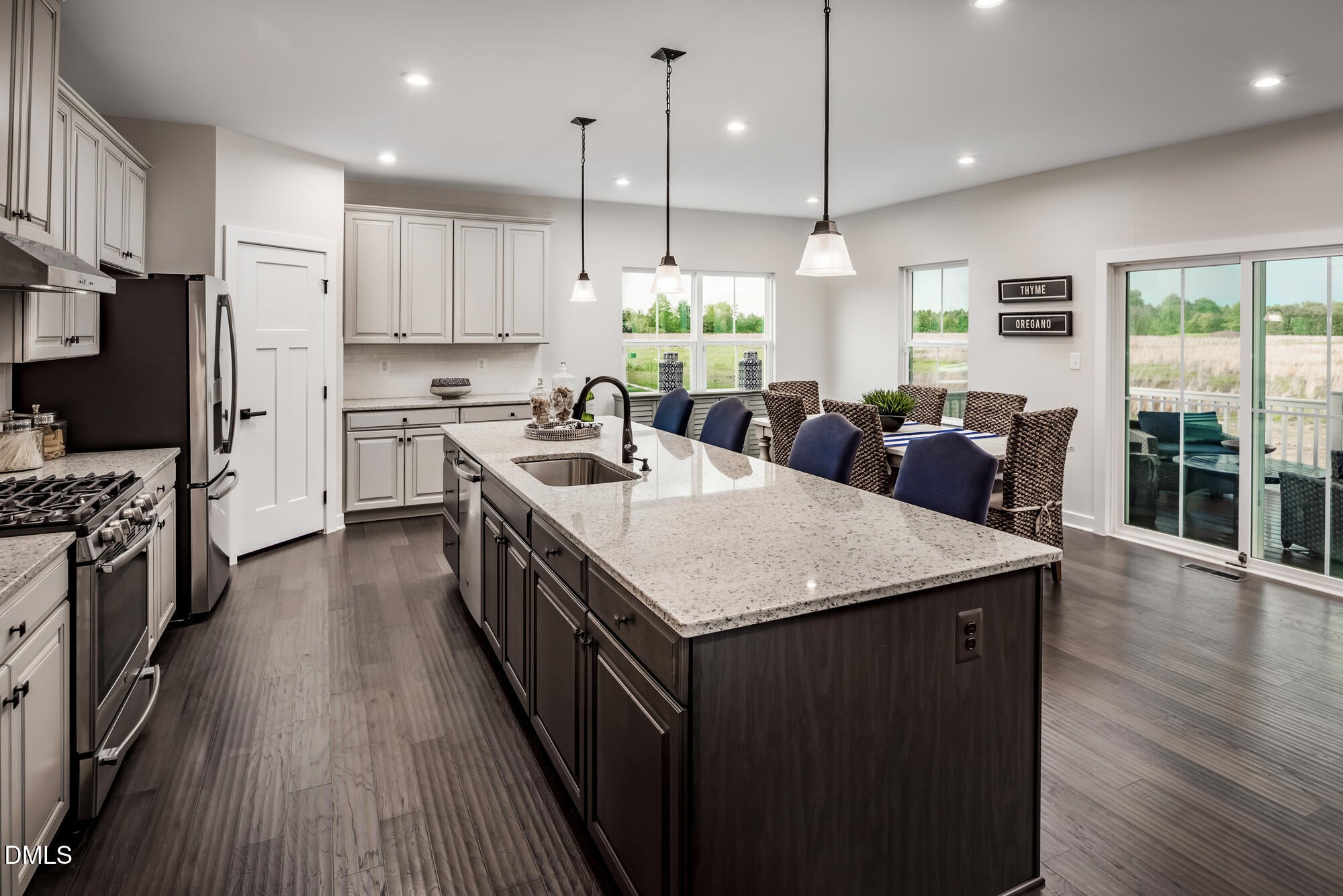 2220 Silver Laurel Lane