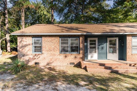 5026 Cameron Road Hope Mills NC 28348