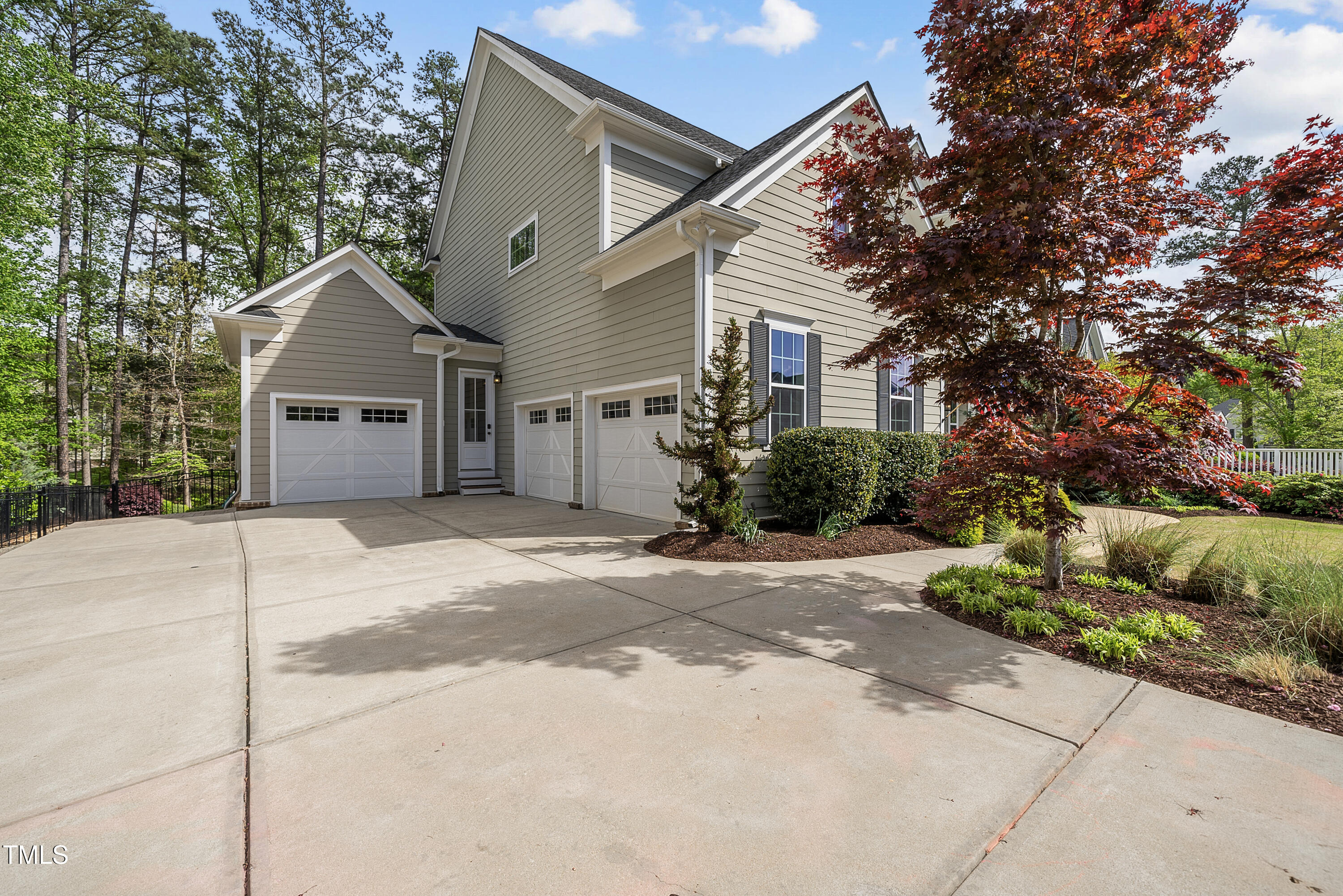 1305 Reservoir View Lane