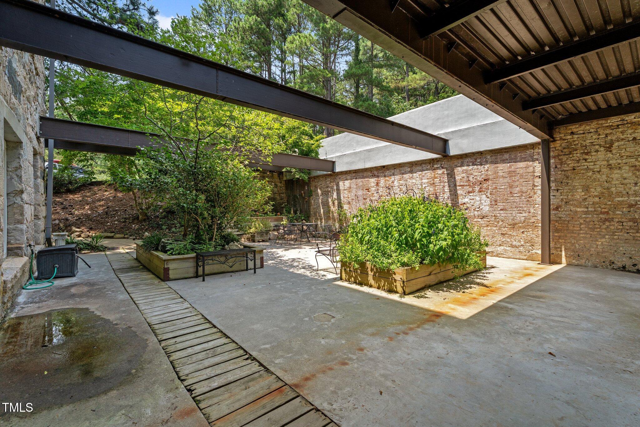 1500 River Mill Drive 101