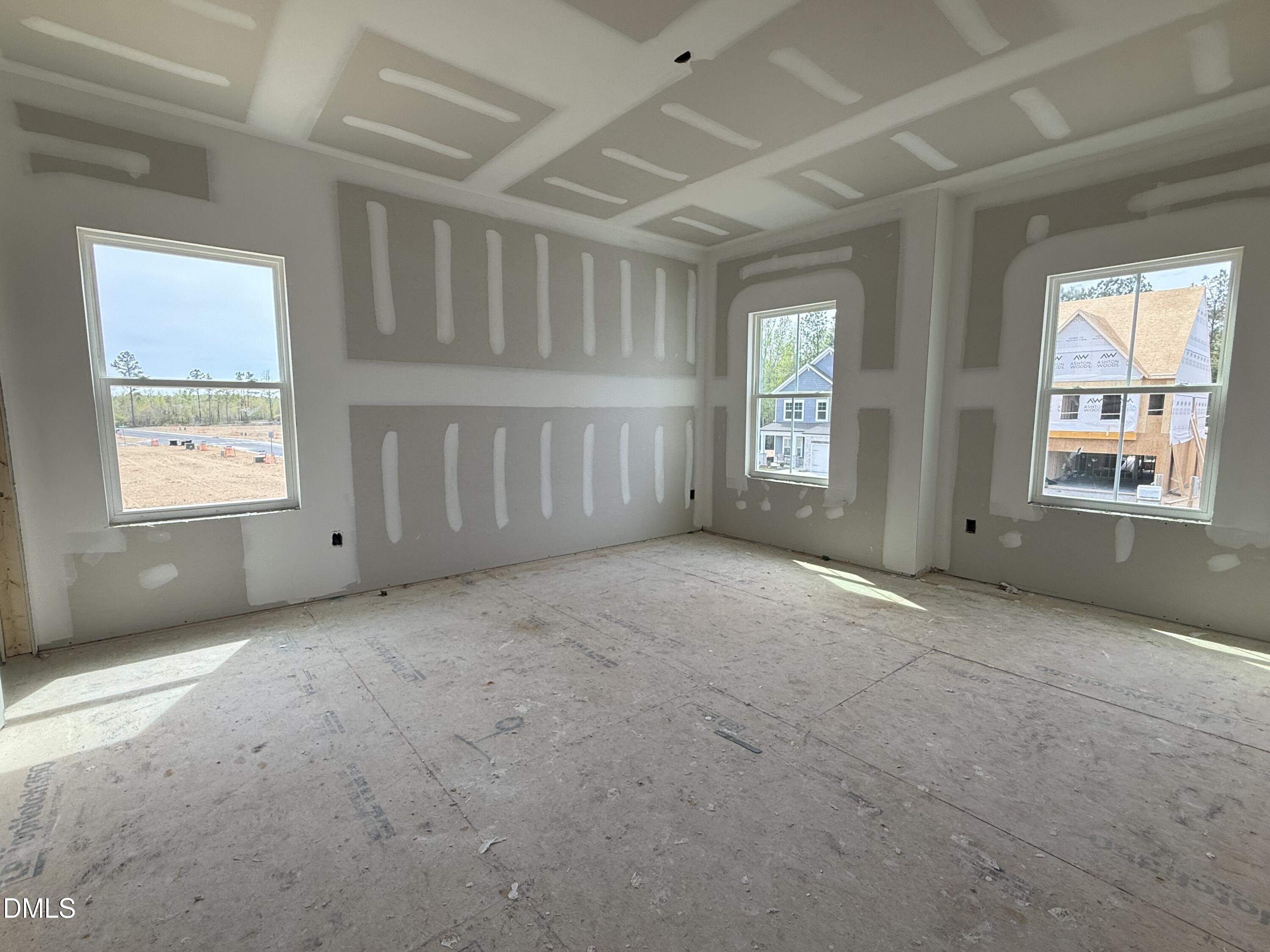 941 Fetching Place 370