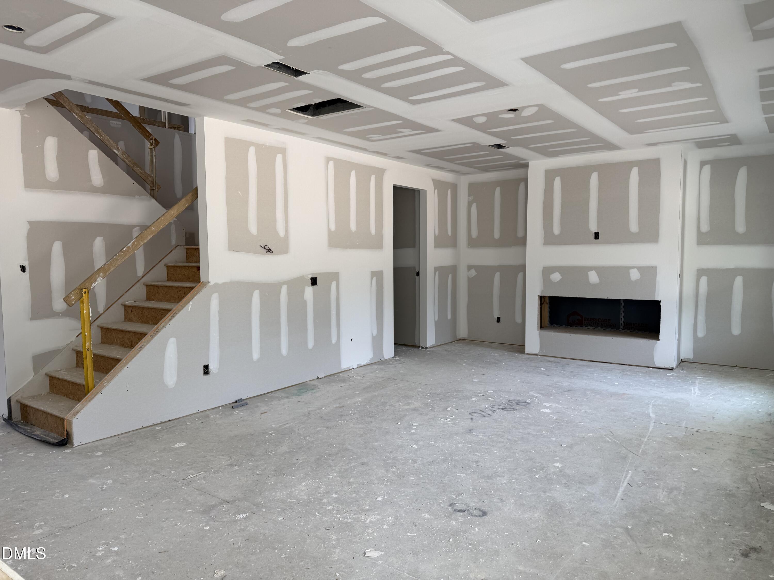 941 Fetching Place 370