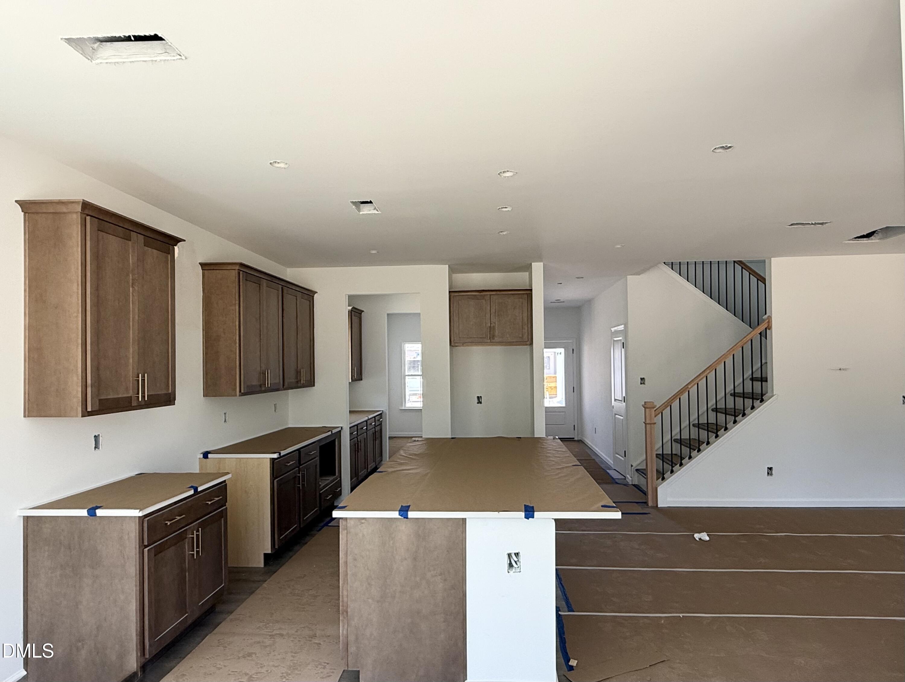 941 Fetching Place 370