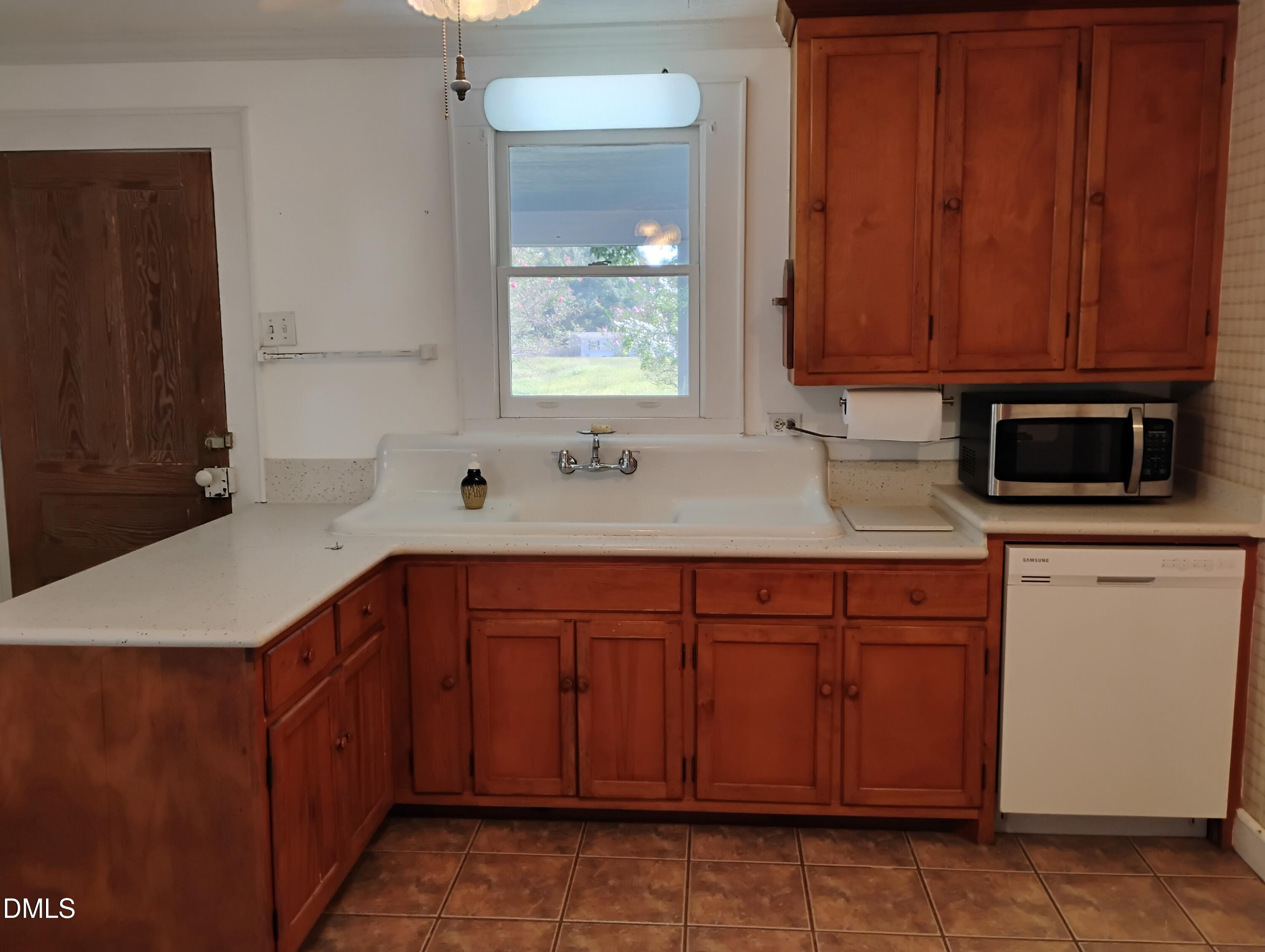 2388 Chatham Church Road