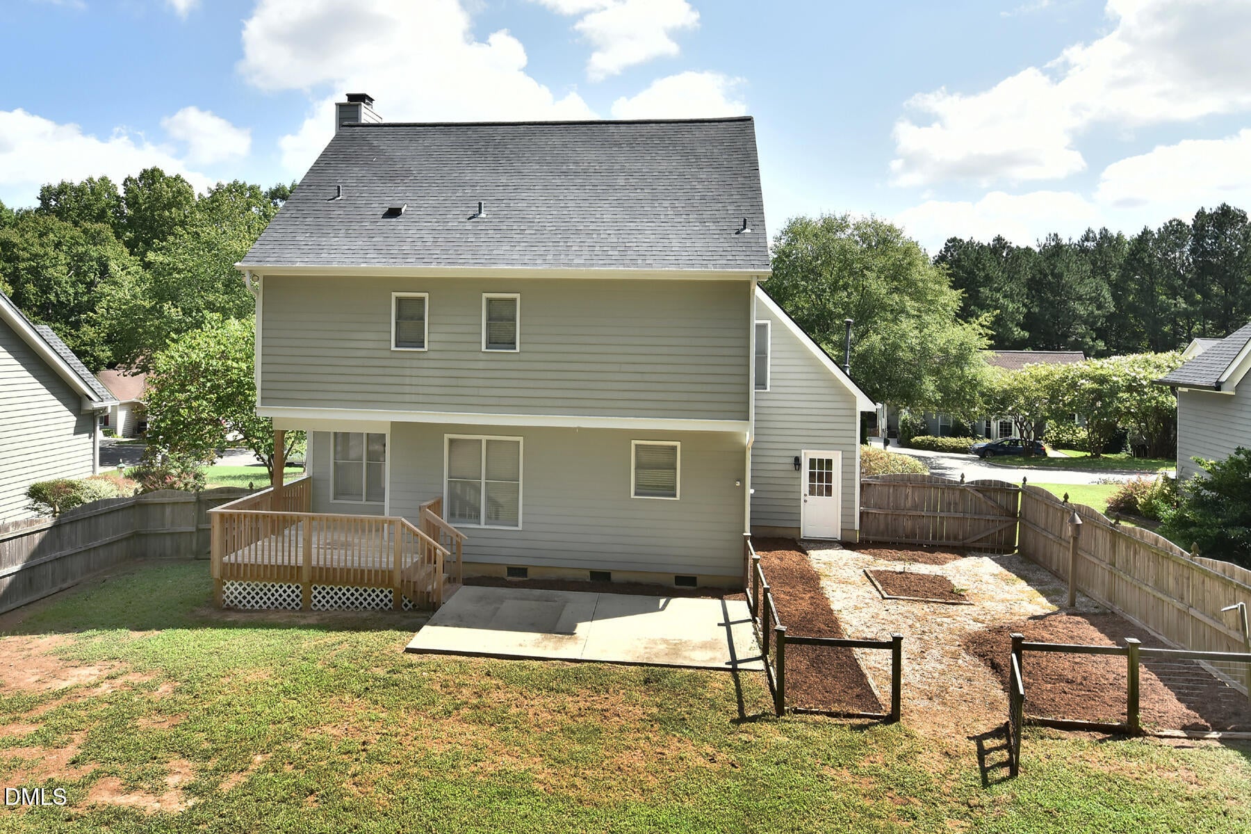 2003 Kelly Glen Drive