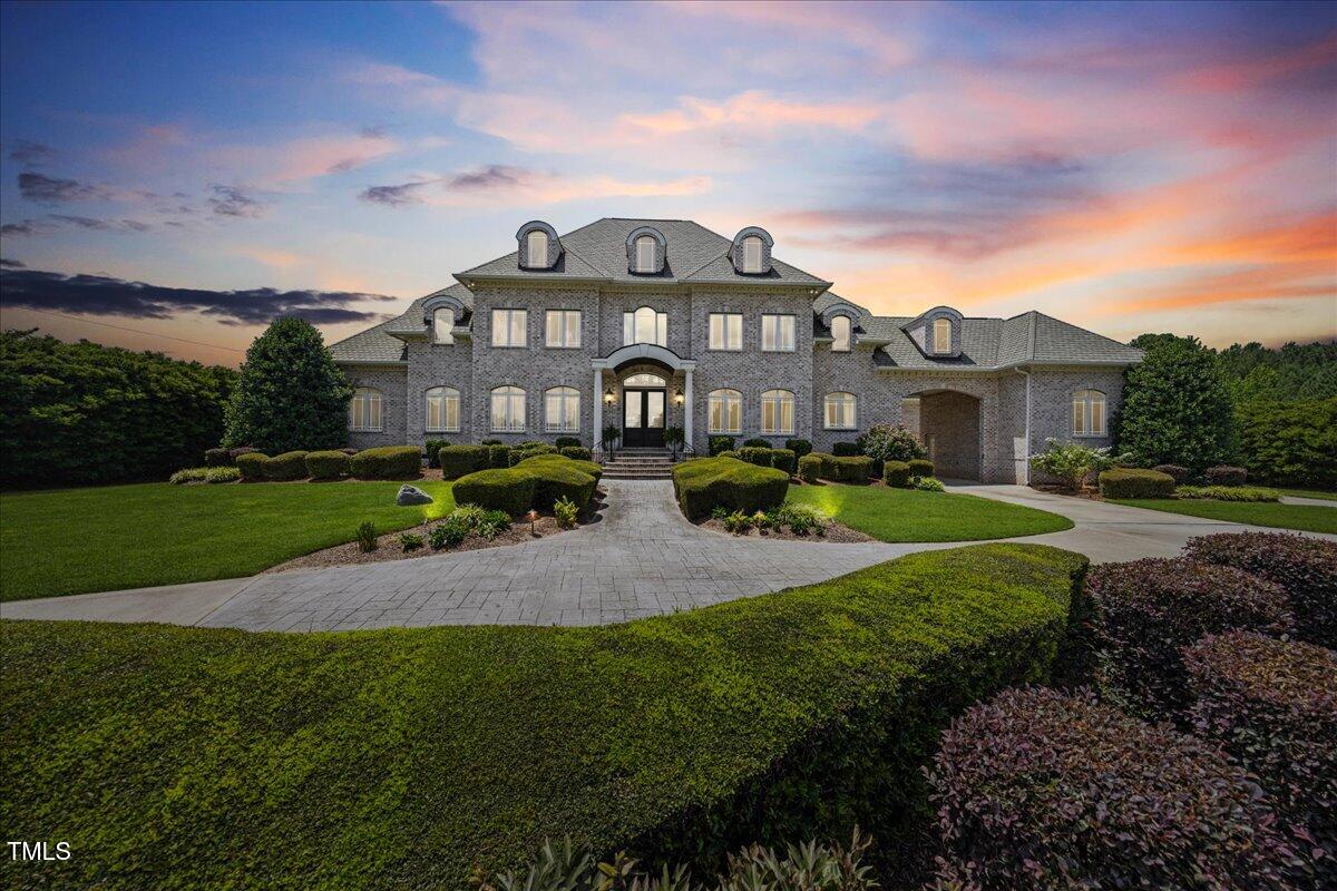 2708 Hodge Road