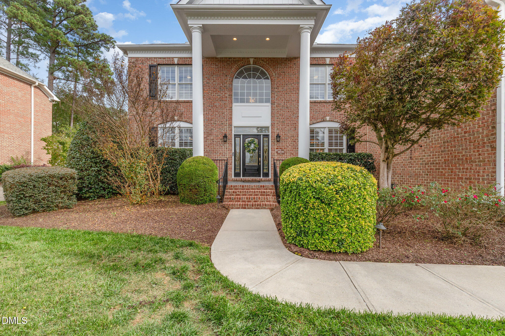 10713 Round Brook Circle