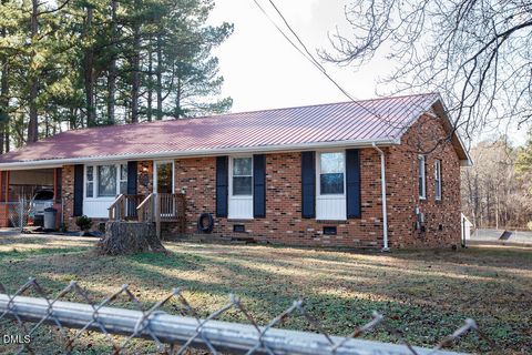 1727 Pinecrest Road Henderson NC 27536