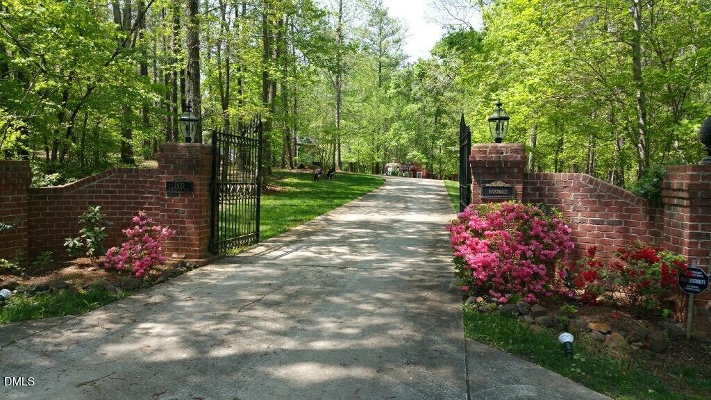 2423 Old Oxford Road