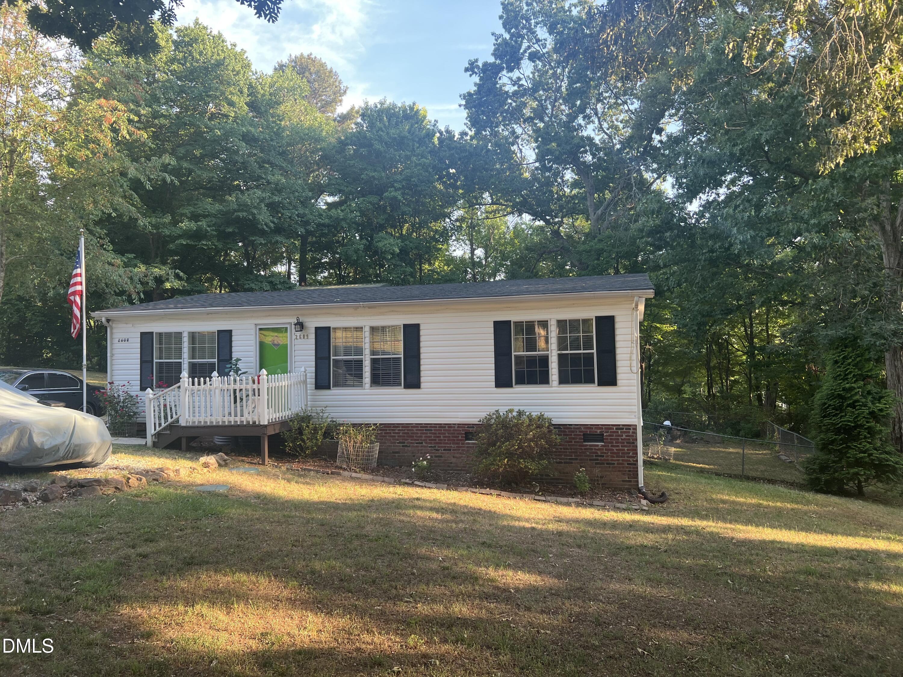 2609 Lannie Drive