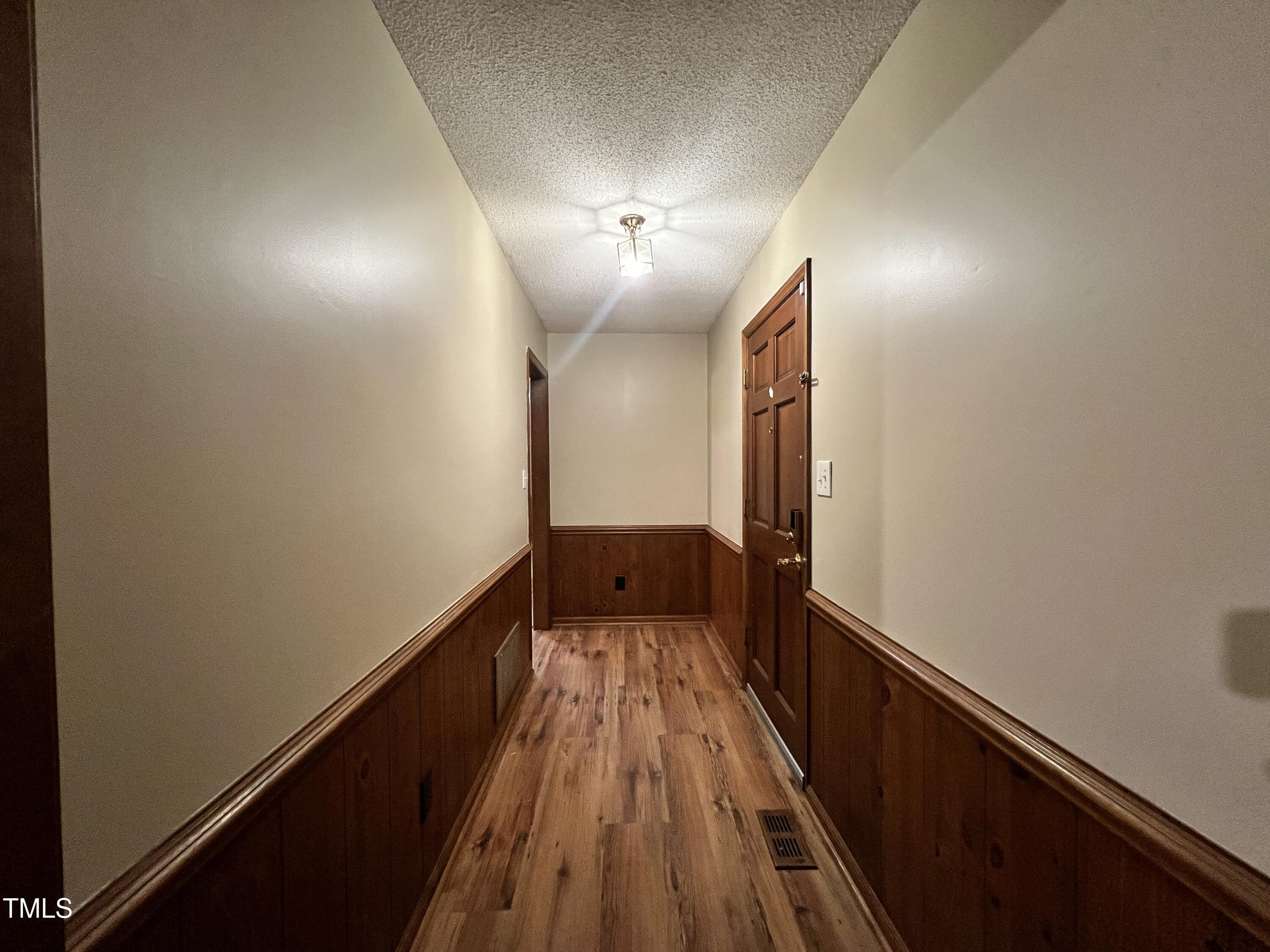 1012 Bermuda Run