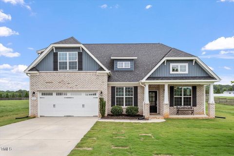 337 Brinkley Circle Mebane NC 27302