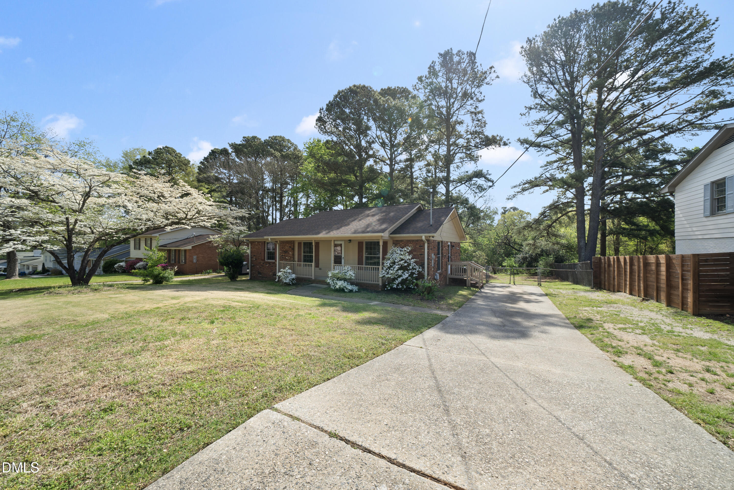 2123 Shenandoah Road