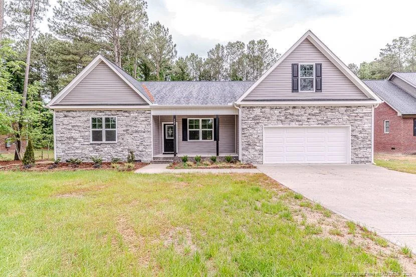 143 River Falls Road