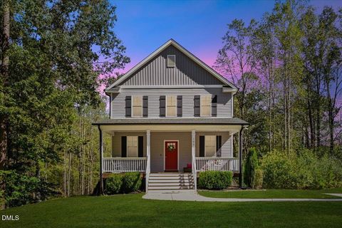 102 Canyon Road Clayton NC 27520