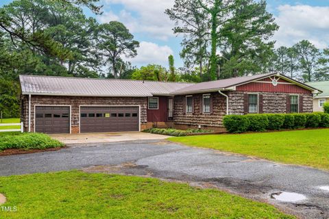 5920 Hobbton Highway Clinton NC 28328