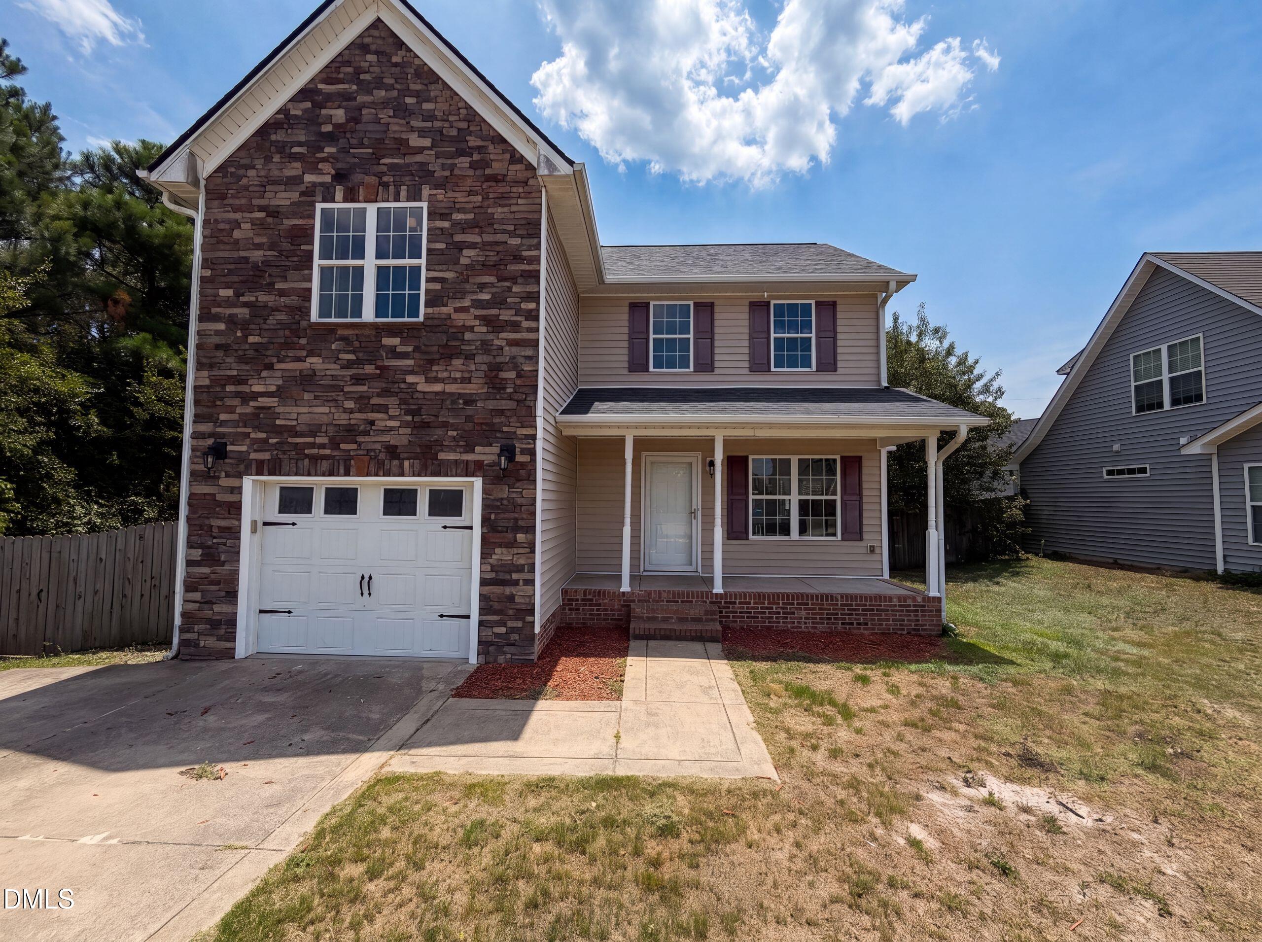 Photo 1 of 15 — 505 Old Warden Way, Hope Mills, NC 28348