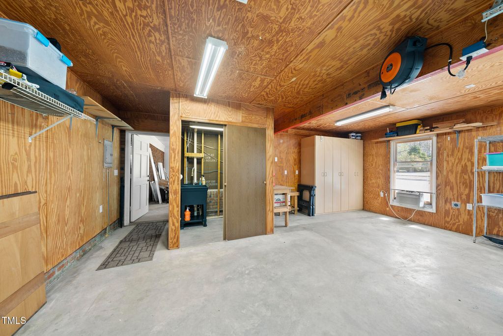 listing image 30