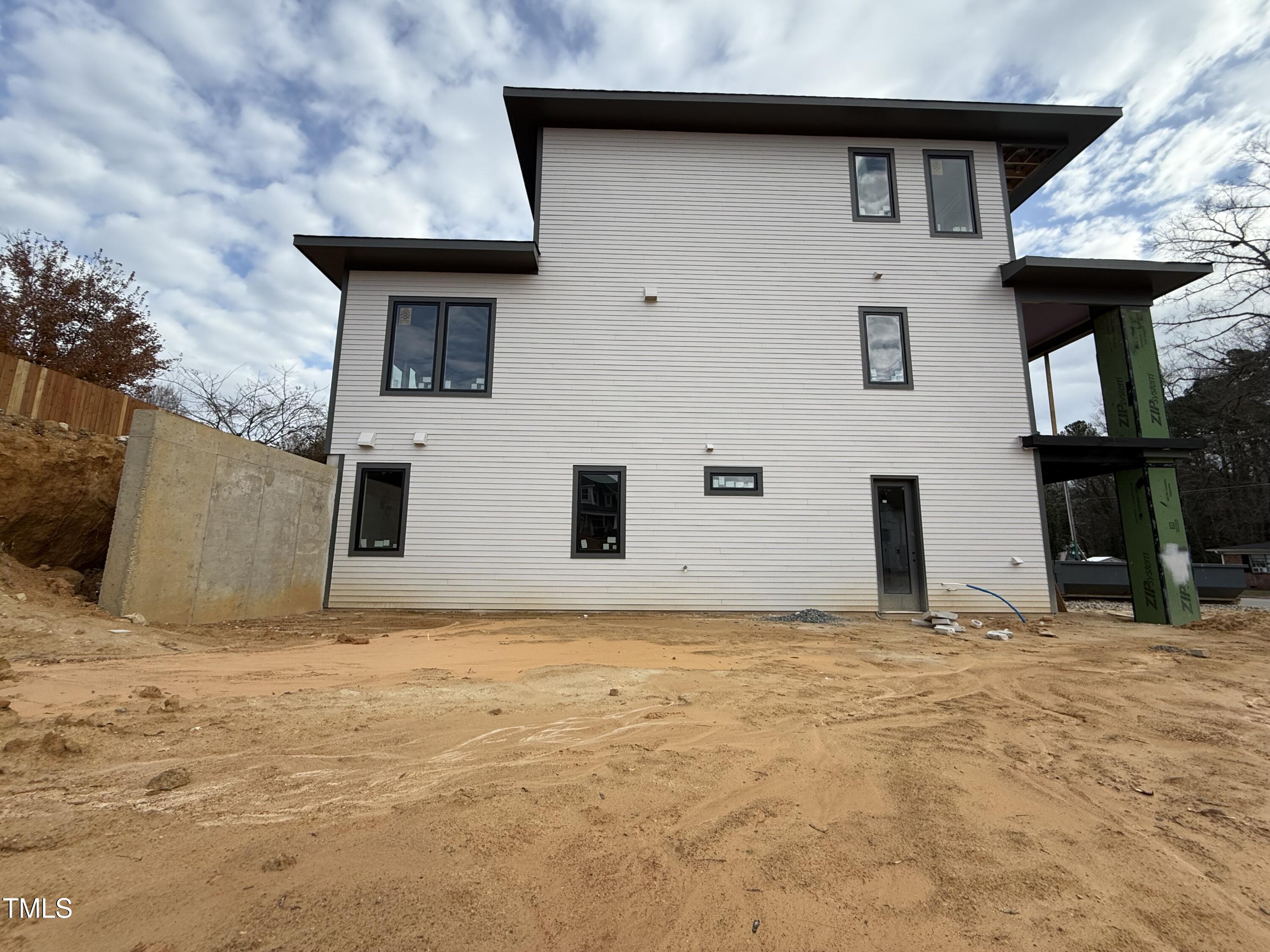 409 Waldo Street