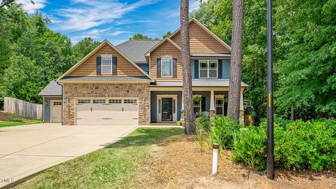 Single Family Residence in Fuquay Varina NC 60 Kendrick Court 1.jpg