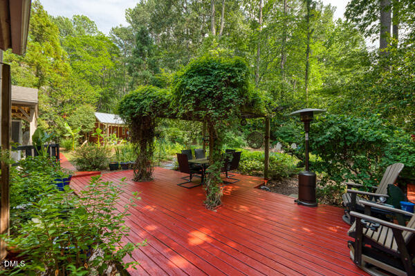 818 Lake Forest Drive