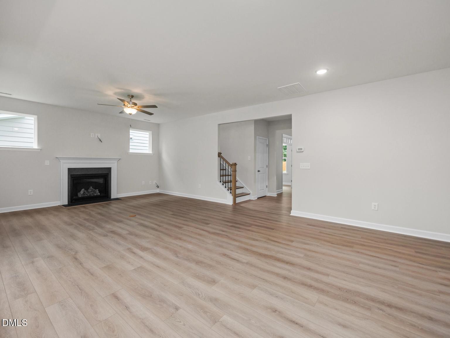 804 Dragonfly Pond Way