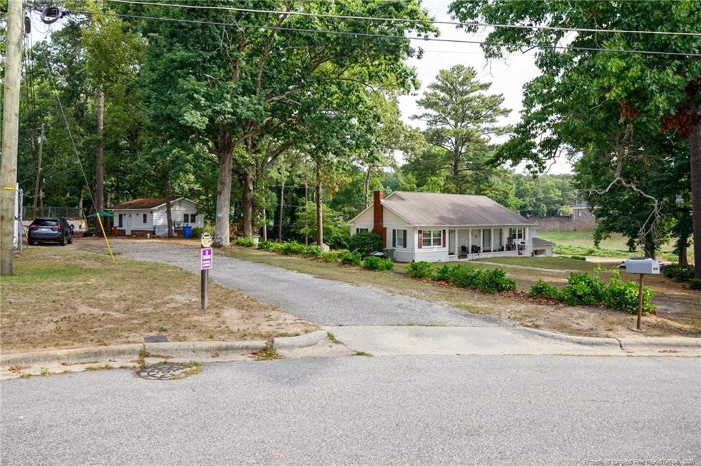 100 & 102 Twin Acres Drive