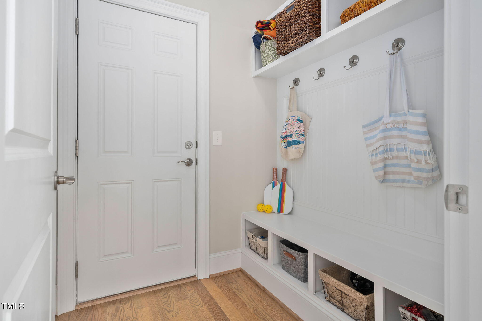 Raleigh, North Carolina 27613, United States, 6 Bedrooms Bedrooms, ,5 BathroomsBathrooms,Residential,Pending,78900