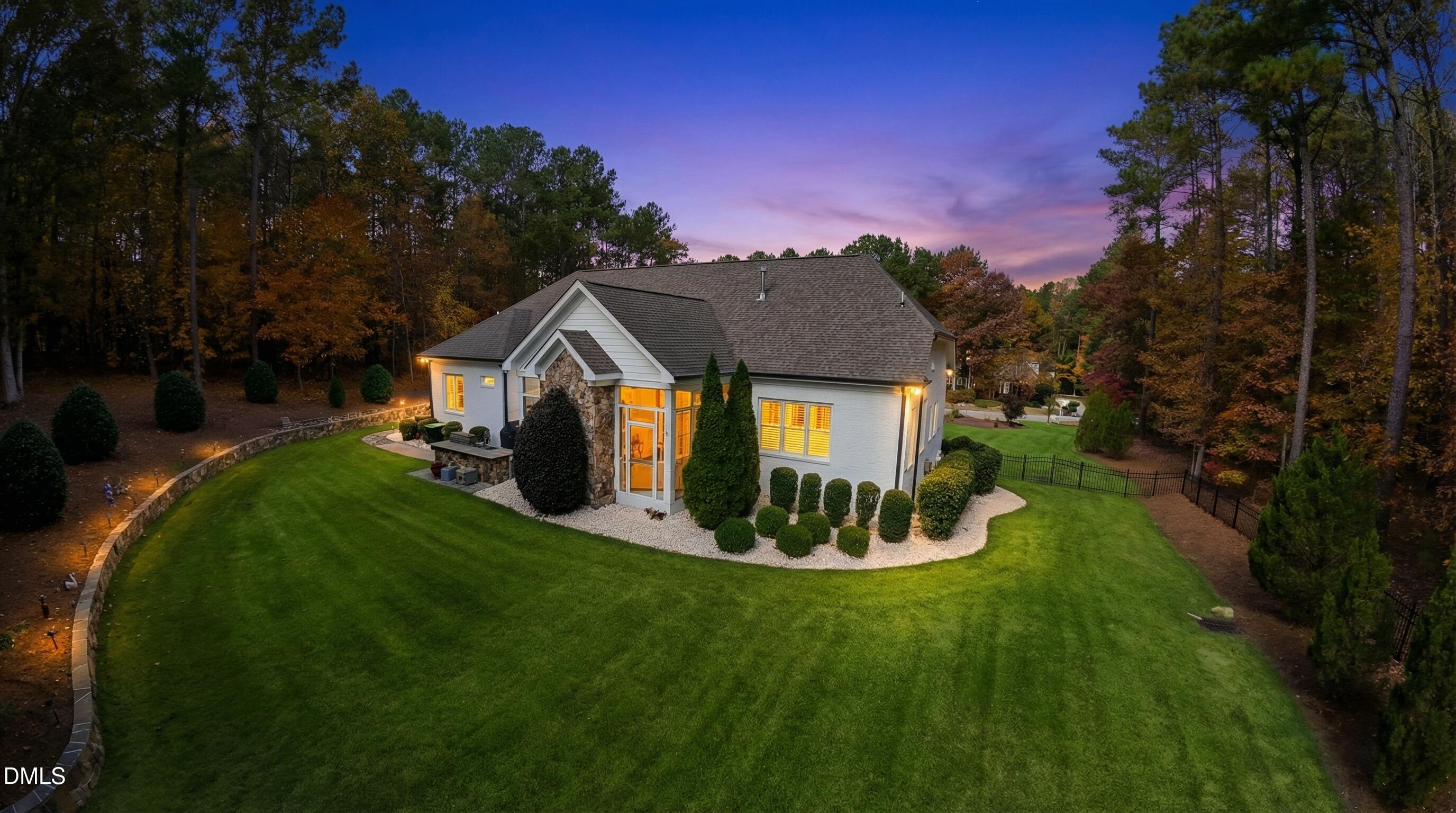 2604 Homestead Forest Drive