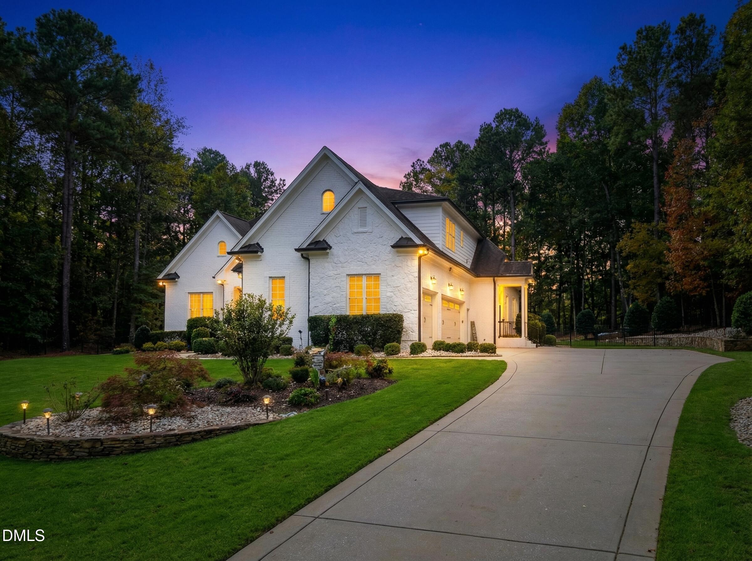 2604 Homestead Forest Drive