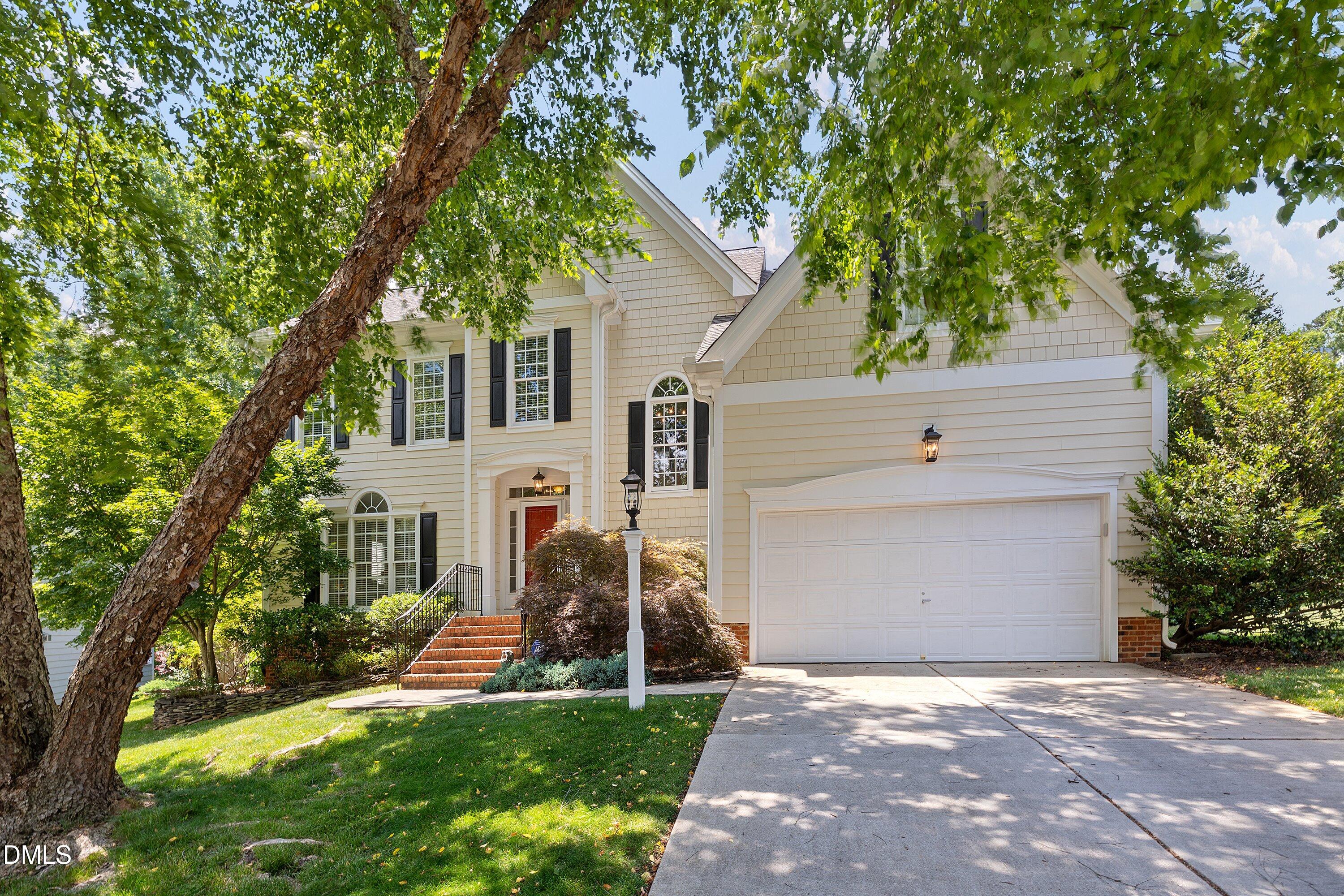 100 Marsden Court