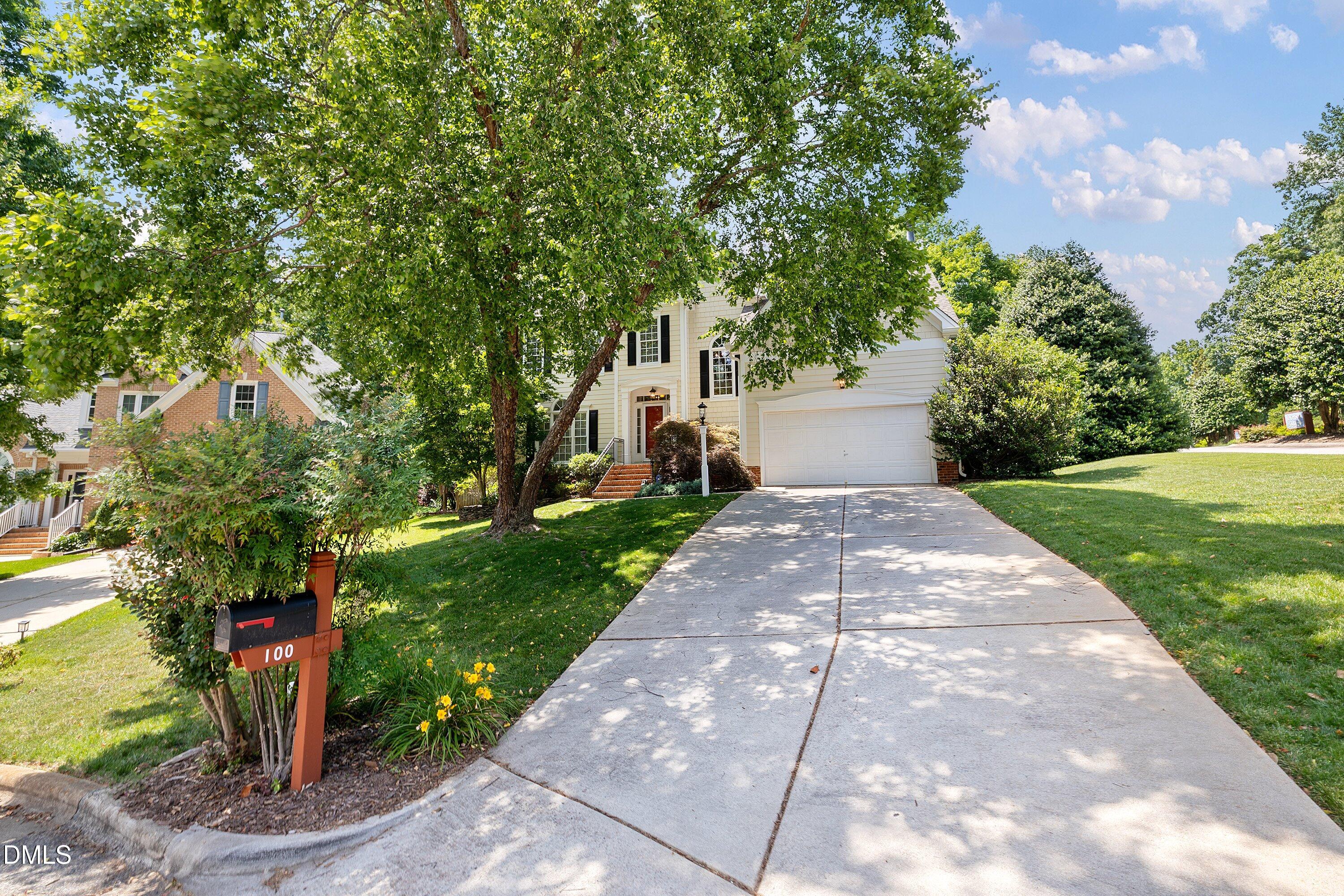 100 Marsden Court