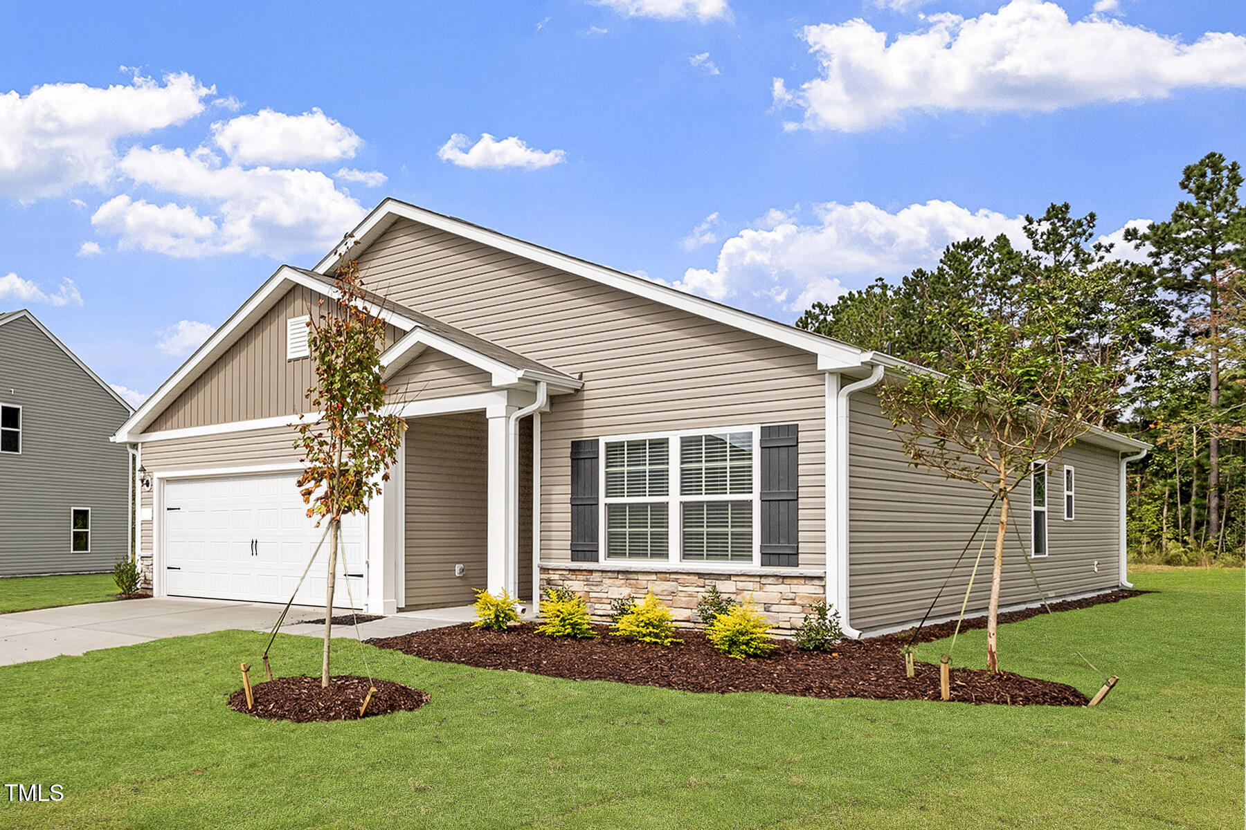 910 Rhino Bend