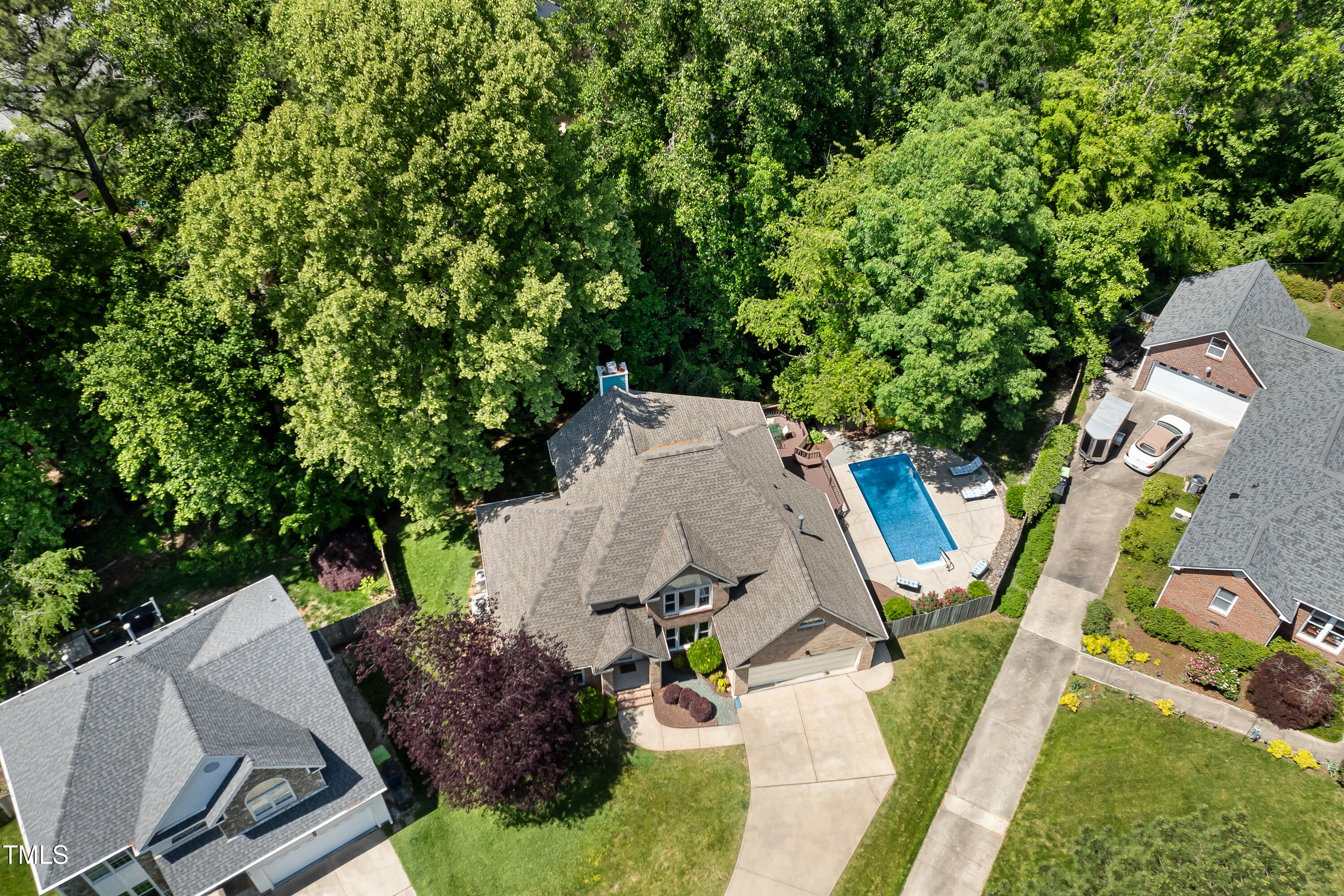 7508 Venture Court