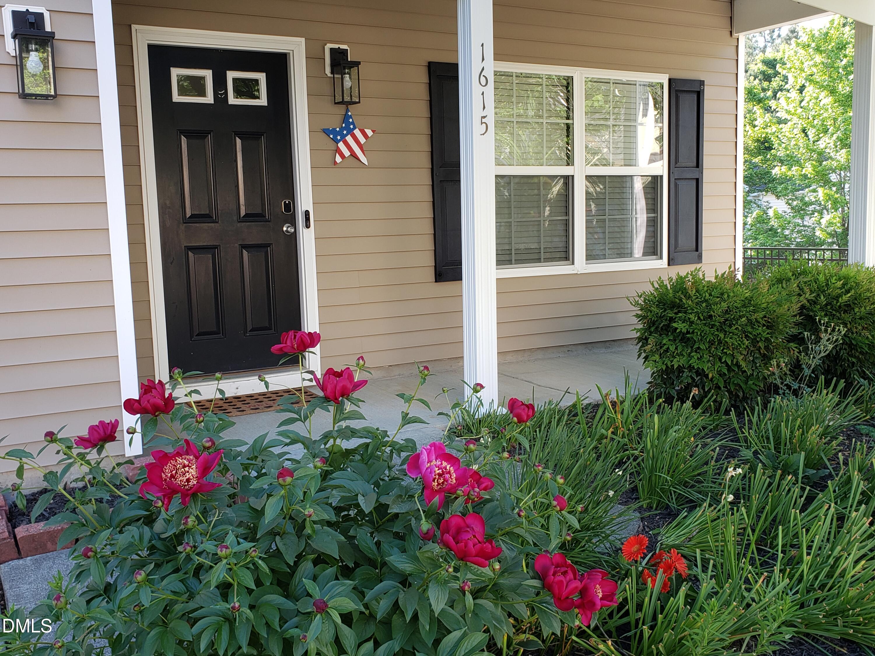 1615 Cultivar Lane