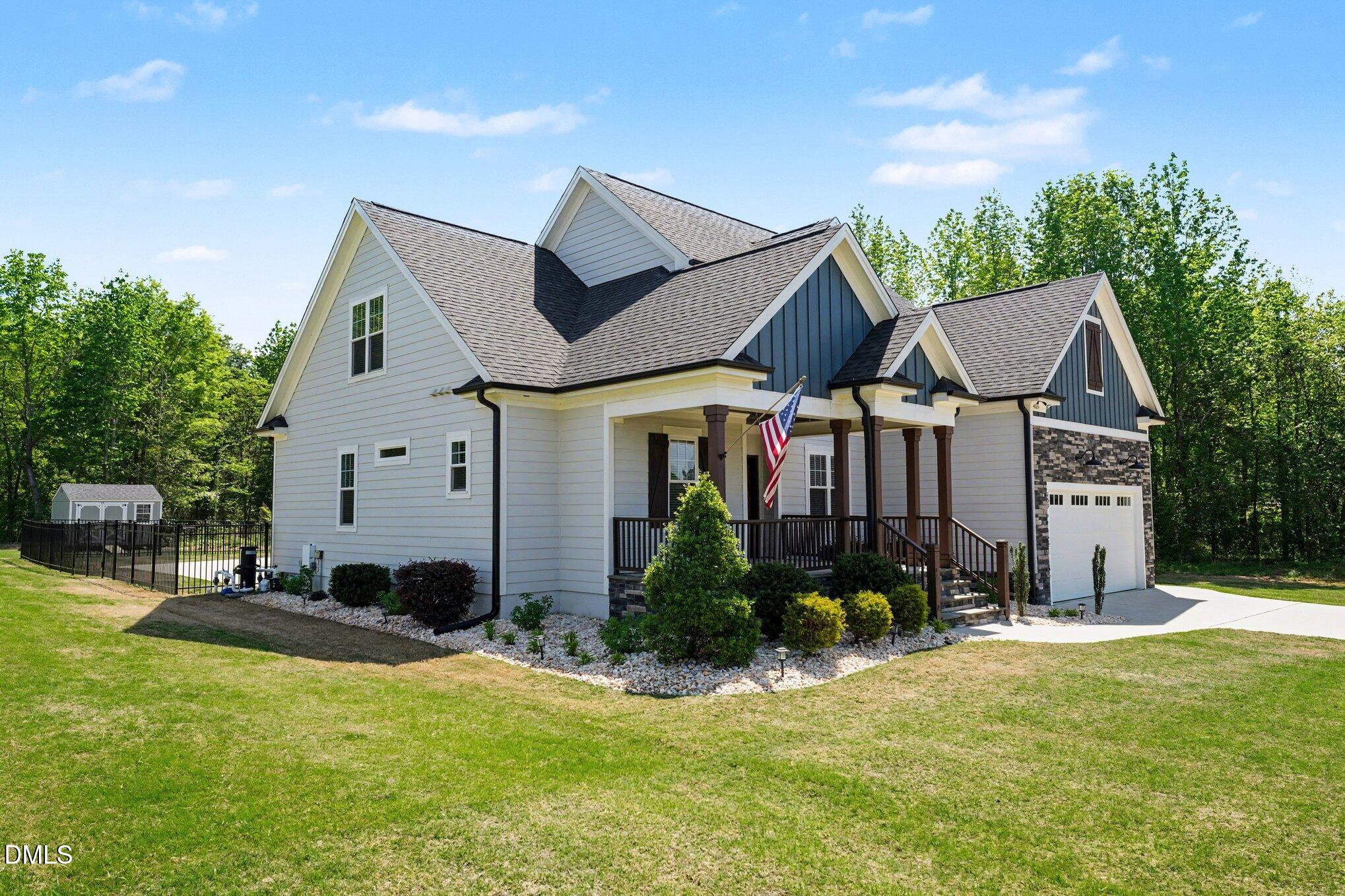 159 River Mist Trail