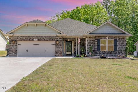 49 Parkside Drive Lillington NC 27546