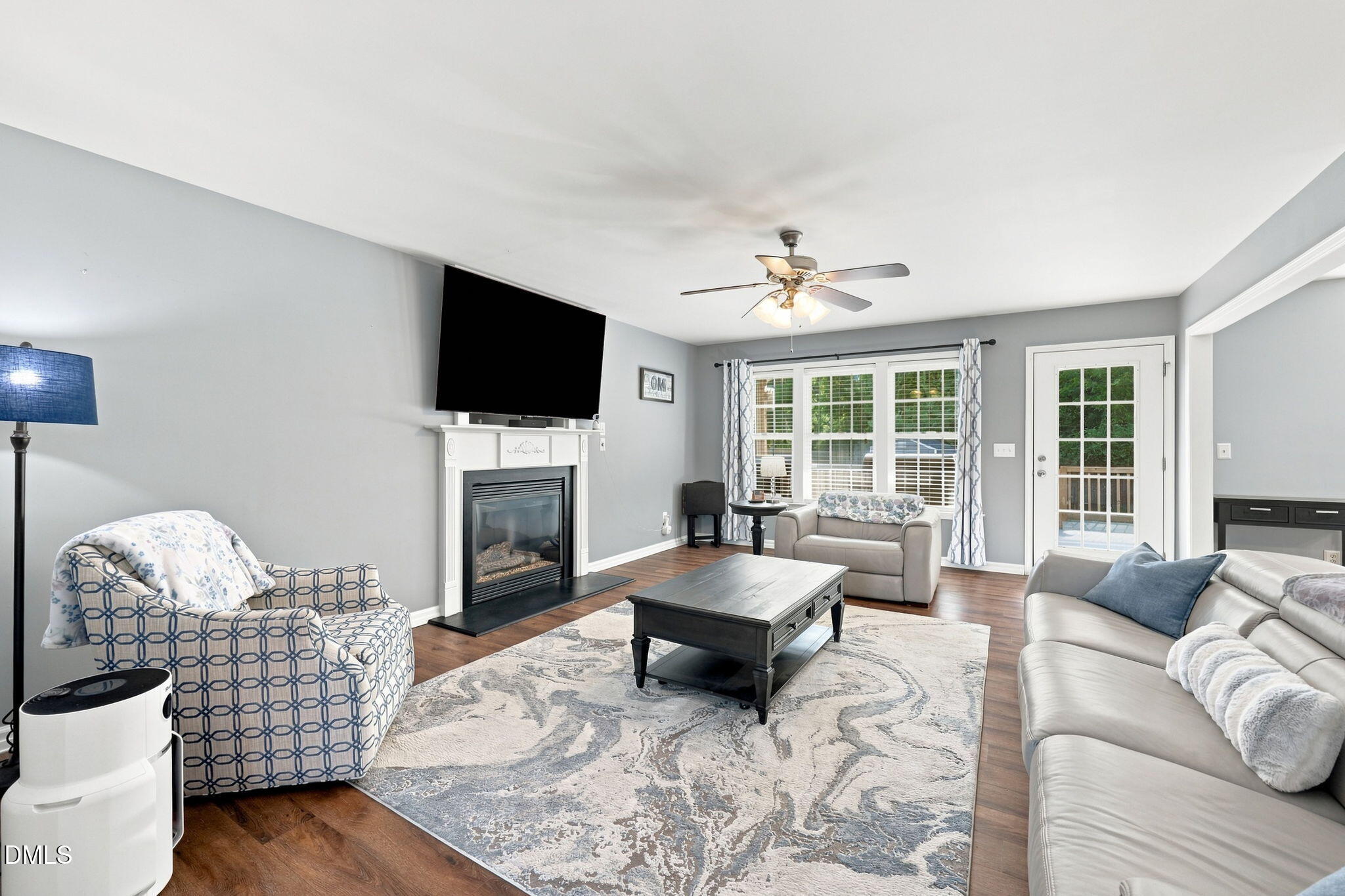 637 Dickinson Road