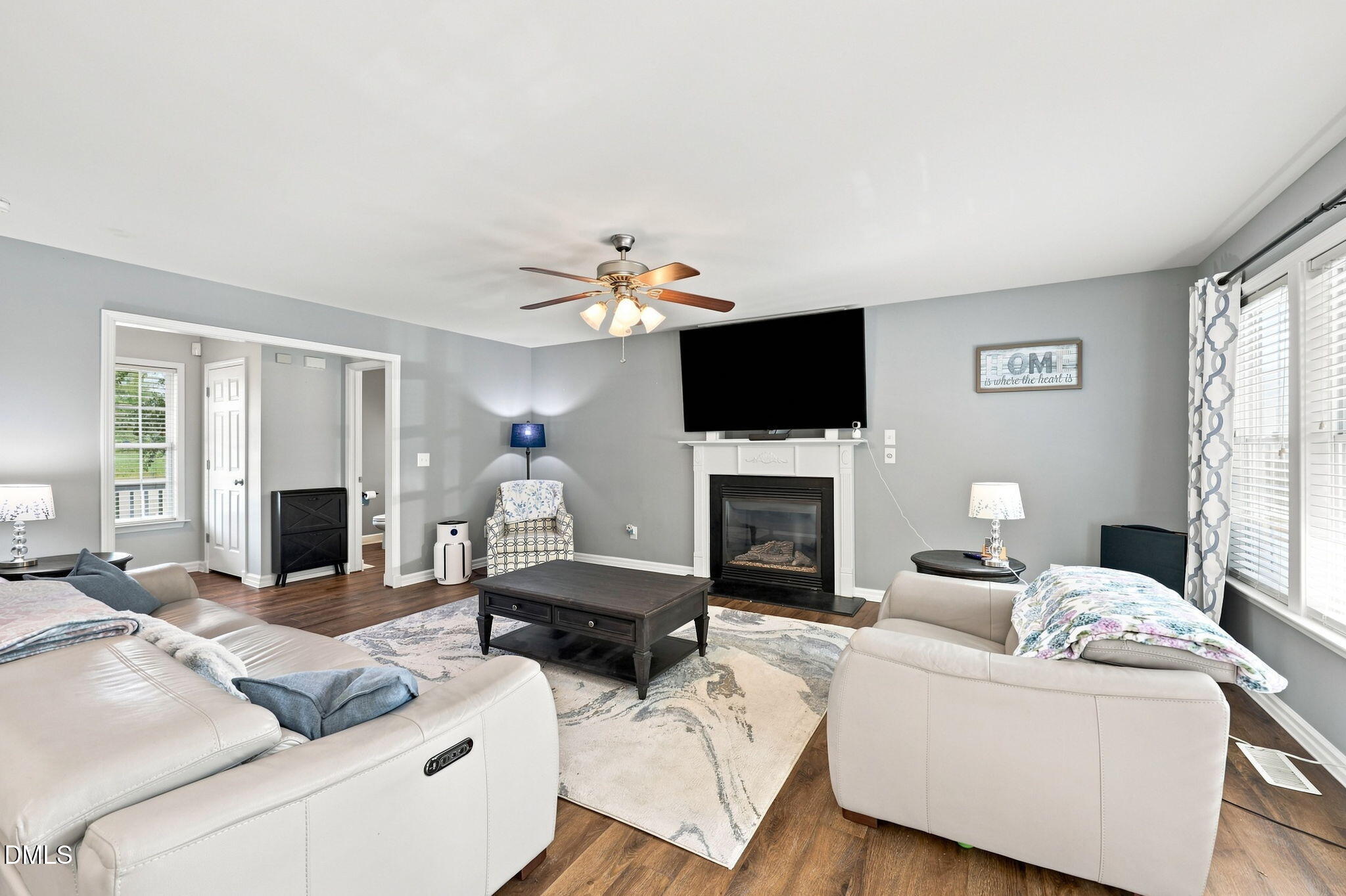 637 Dickinson Road
