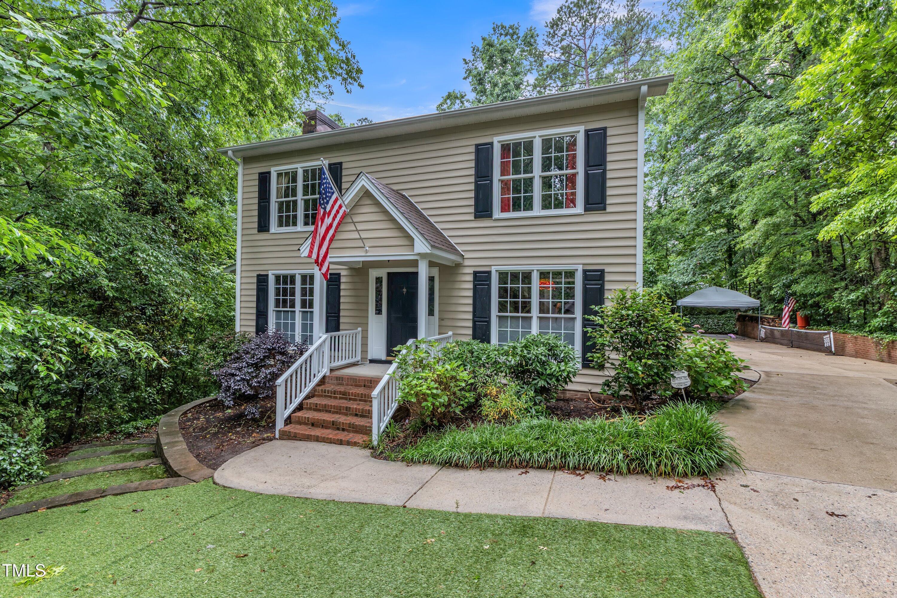 5805 Bayberry Lane