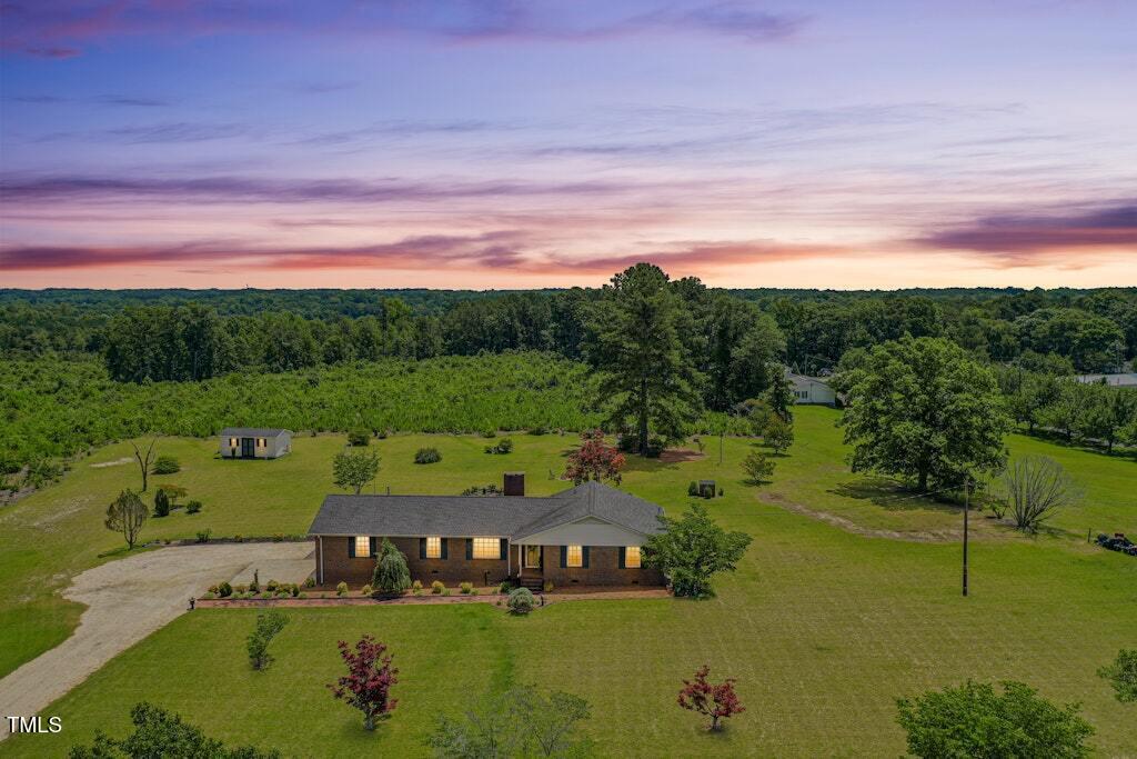 1035 Aquilla Road