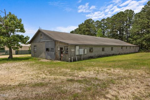 1085 Old Us 421 Lillington NC 27546